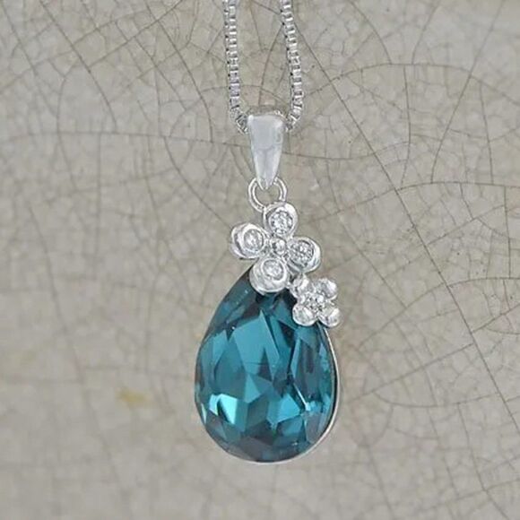 Ladies Dark Blue Flower Crystal Necklace - Picture 3 of 9